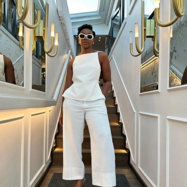 D5781 Ladies Elegant Pants and Sleeveless Top Set
